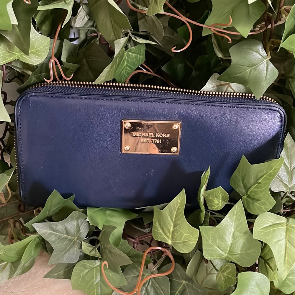 Michael Kors Clutch Wallet